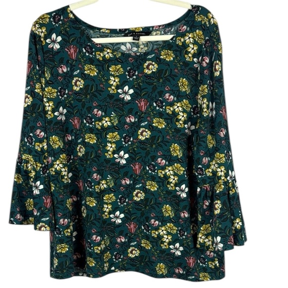 Zac & Rachel Green Floral 3/4 Ruffle Sleeve Boxy Blouse Size Large - Picture 1 of 9